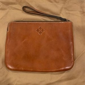 Like new condition! Patricia Nash Cassini wristlet